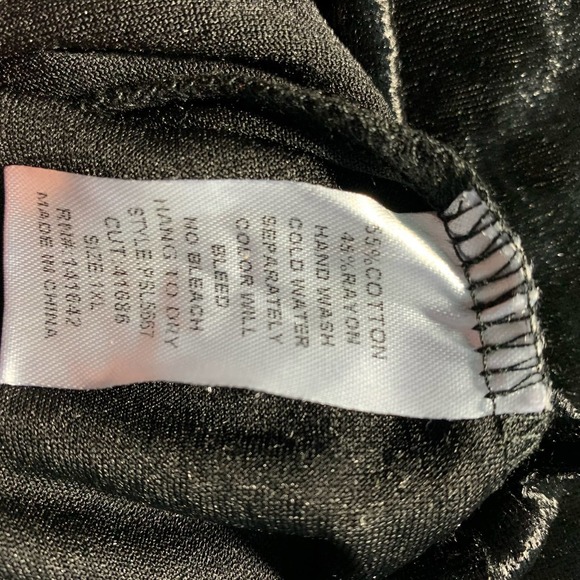 She +Sky Short Sleeve Hoodie Size 1XL - Picture 11 of 11